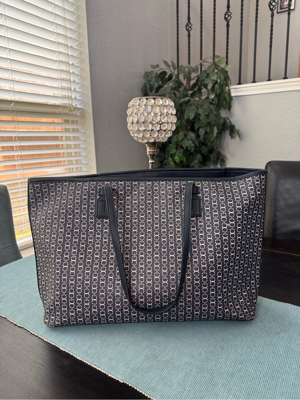 Tory Burch Gemini Link tote - Picture 7 of 9